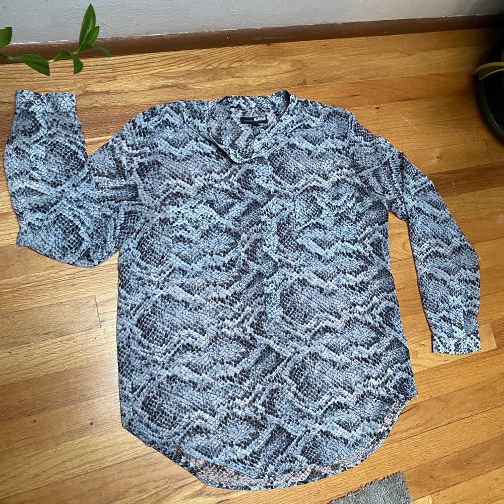 Banana republic blouse